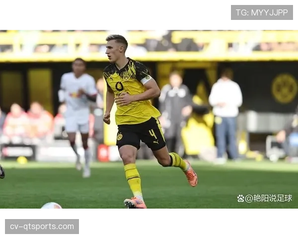 传闻：多特蒙德与主力后卫施洛特贝克的续约谈判已进入最终阶段